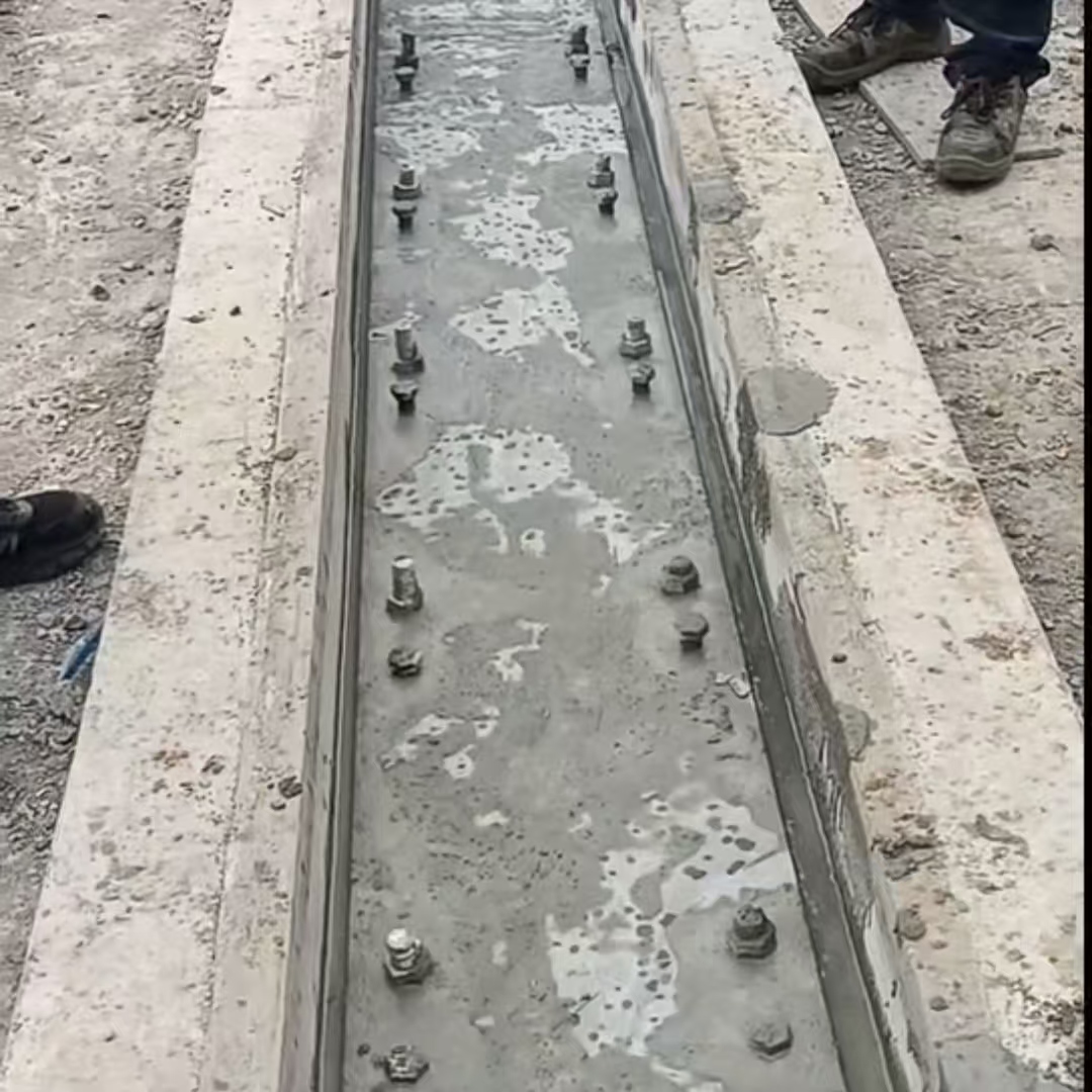 新城子环氧树脂轨道胶泥是什么？用在哪里？